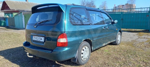 Kia Carnival I, 7 мест, 2001 г.