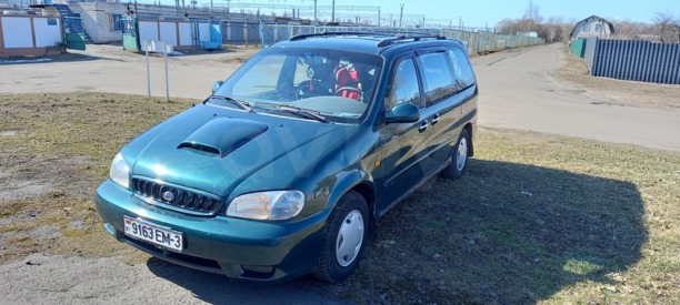 Kia Carnival I, 7 мест, 2001 г.