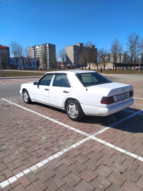 Mercedes-Benz E-Класс W124, S124, C124, A124, 1988 г.