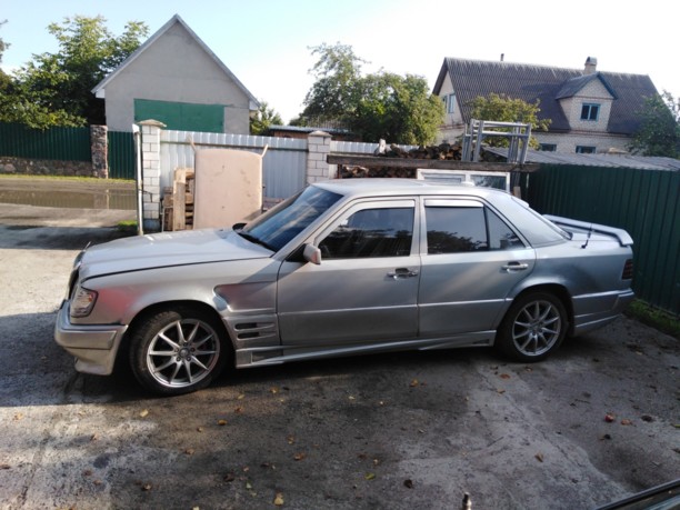 Mercedes-Benz E-Класс W124, S124, C124, A124, 1986 г.