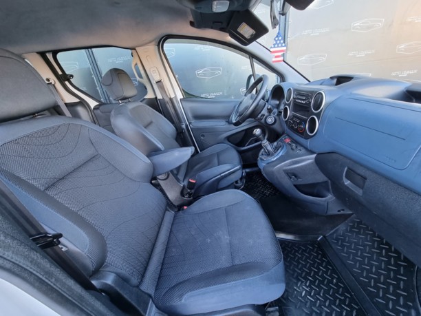 Peugeot Partner II, 2011 г.