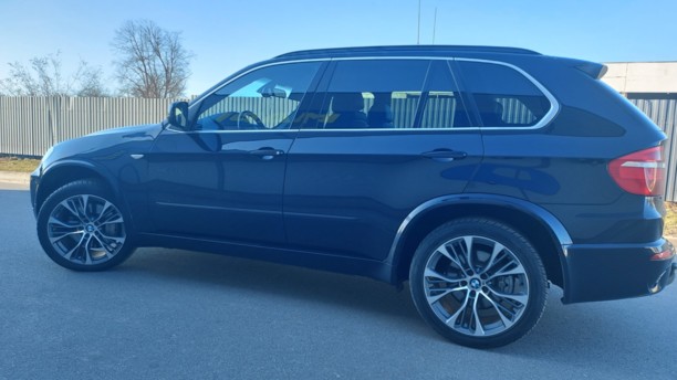 BMW X5 E70, 5 мест, 2009 г.
