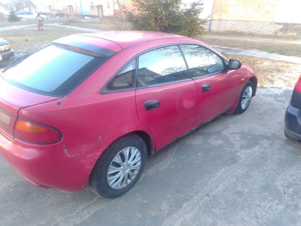 Mazda 323F, 1997 г.