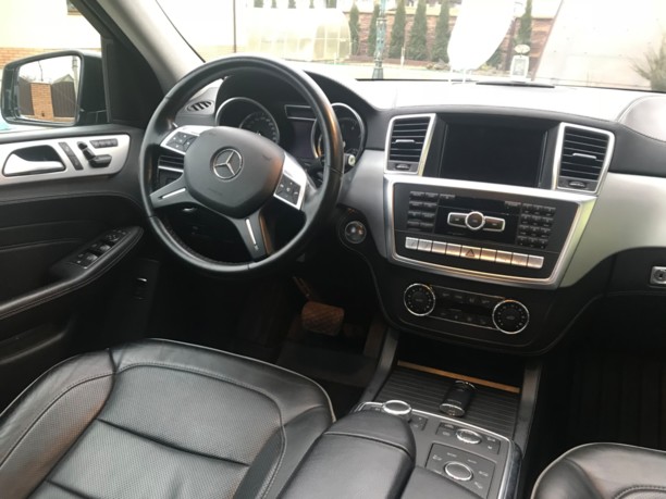 Mercedes-Benz M-Класс W166, 5 мест, 2013 г.