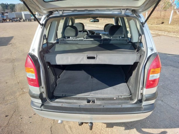 Opel Zafira A, 7 мест, 2002 г.