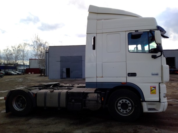 DAF XF 105 DAF FT XF 105.460, 2012 г.