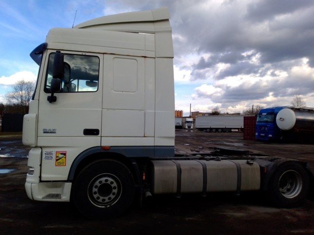 DAF XF 105 DAF FT XF 105.460, 2012 г.