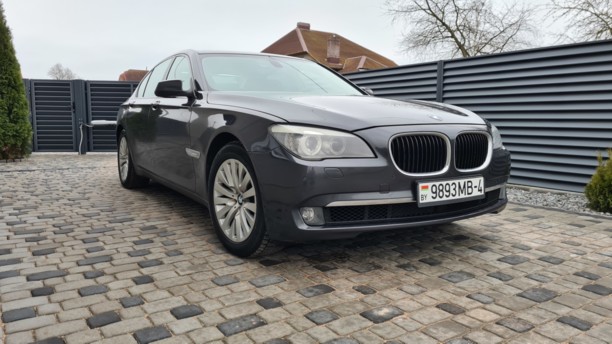 BMW 7 серия F01, F04, 2009 г.