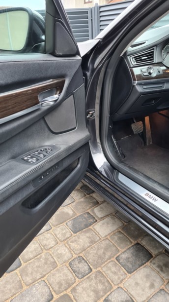 BMW 7 серия F01, F04, 2009 г.