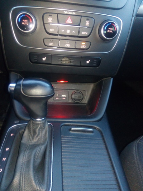 Kia Sorento II · Рестайлинг, 5 мест, 2015 г.