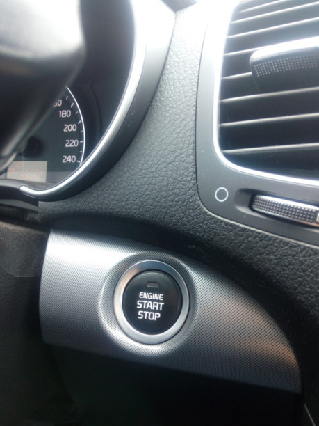 Kia Sorento II · Рестайлинг, 5 мест, 2015 г.