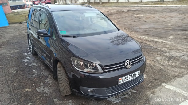 Volkswagen Touran II, 5 мест, 2015 г.
