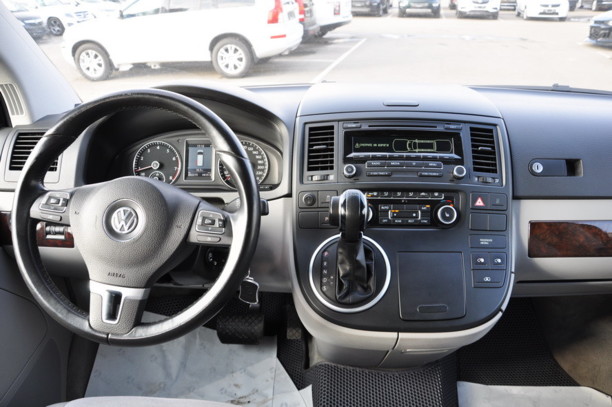 Volkswagen Multivan T5, 2012 г.