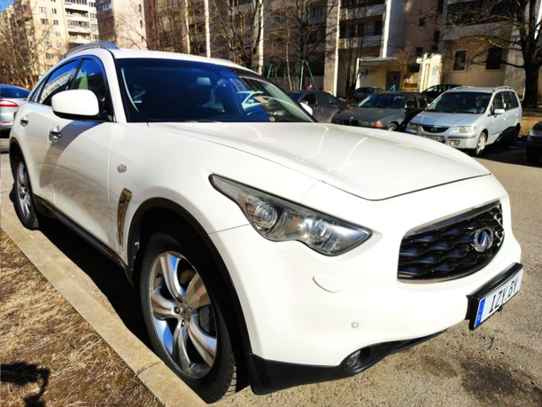 Infiniti FX II, 2011 г.