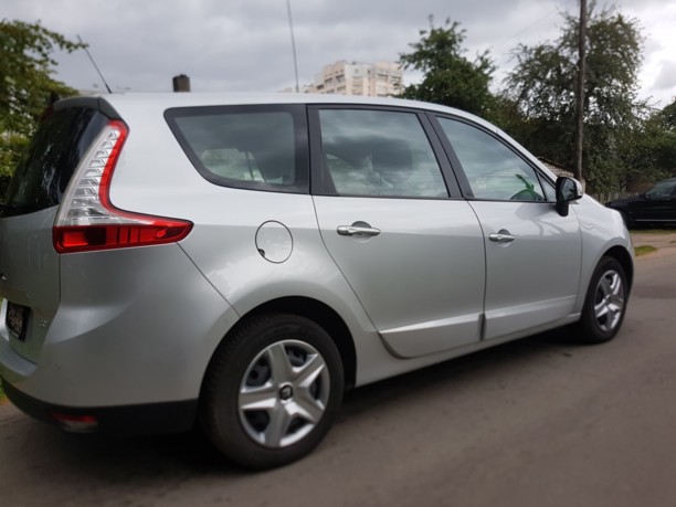 Renault Grand Scenic III · 2-й рестайлинг, 5 мест, 2014 г.