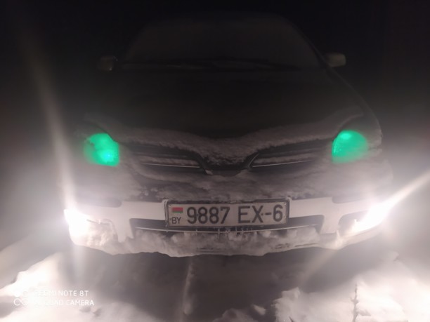 Nissan Almera Tino, 2000 г.
