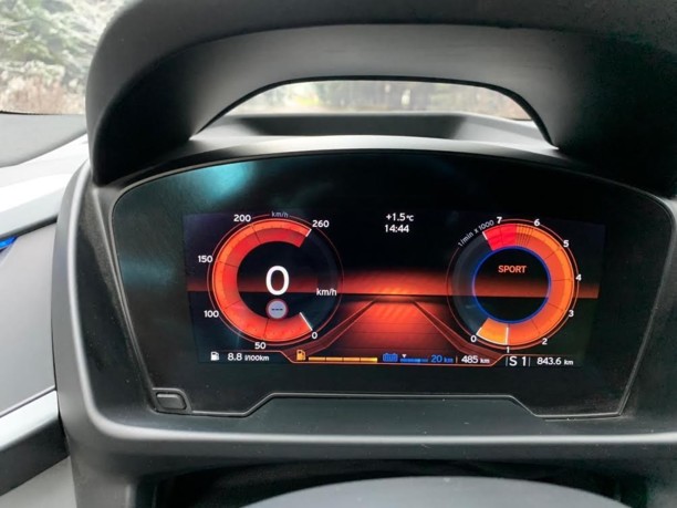 BMW i8 I (Рестайлинг), 2018 г.