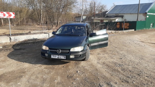 Opel Omega B, 1995 г.