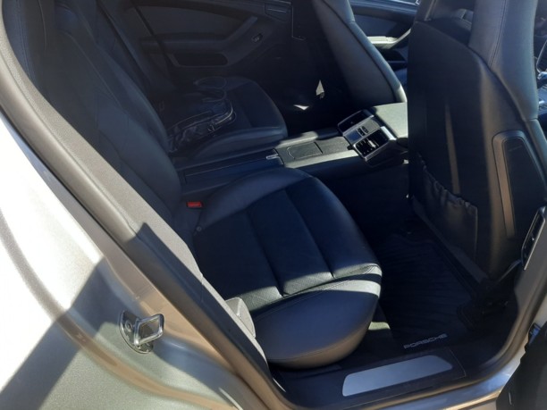 Porsche Panamera 970, 2010 г.