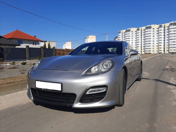 Porsche Panamera 970, 2010 г.