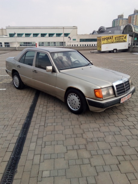 Mercedes-Benz E-Класс W124, S124, C124, A124, 1988 г.