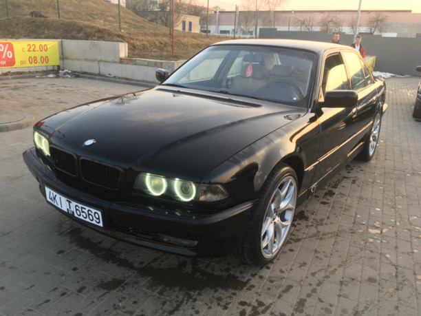 BMW 7 серия E38, 1997 г.