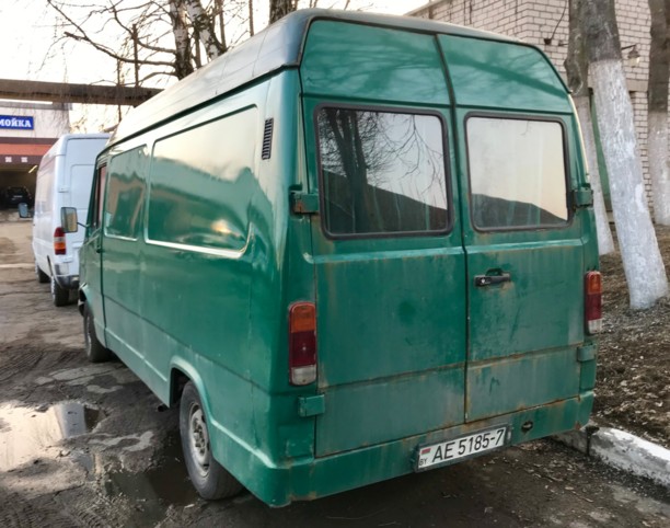 Mercedes Т1 207D - 410D 208, 1993 г.