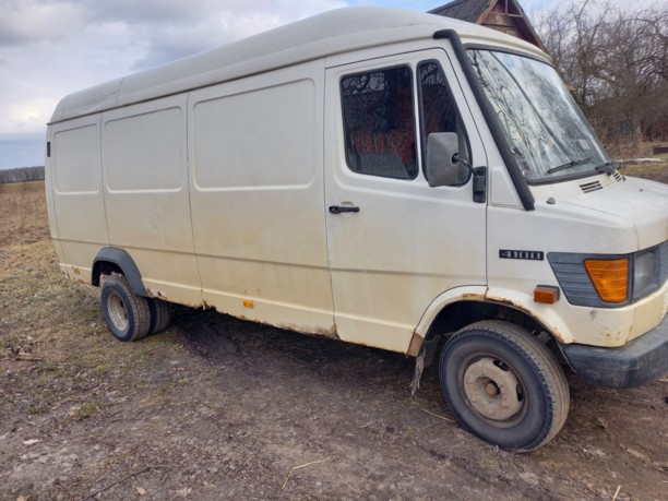 Mercedes Т1 207D - 410D, 1995 г.
