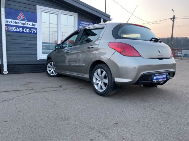Peugeot 308 T7 · Рестайлинг, 2013 г.