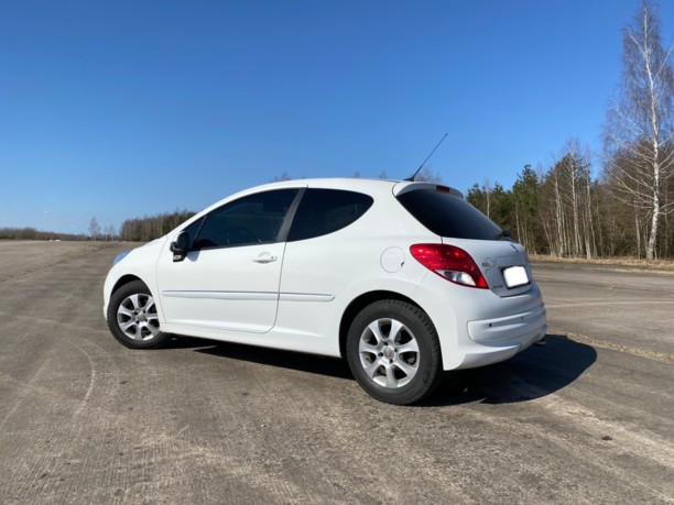 Peugeot 207 I · Рестайлинг, 2009 г.
