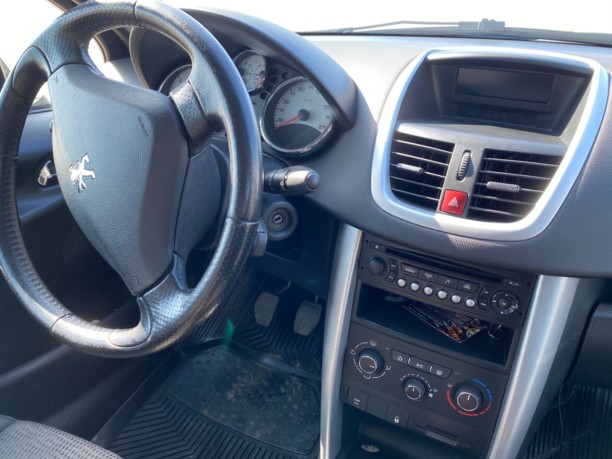 Peugeot 207 I · Рестайлинг, 2009 г.