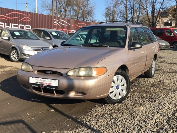 Ford Escort III (USA), 1998 г.