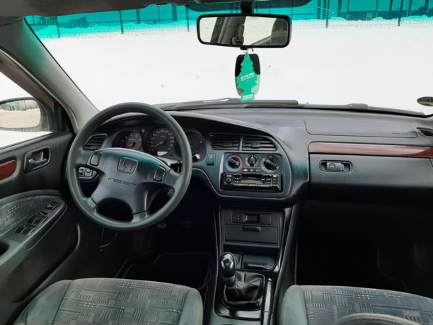 Honda Accord VI, 2001 г.