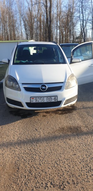 Opel Zafira B, 7 мест, 2005 г.