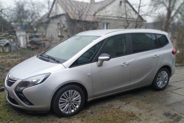 Opel Zafira C, 5 мест, 2016 г.