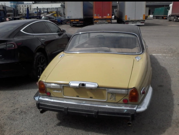 Jaguar XJ Series 2, 1974 г.