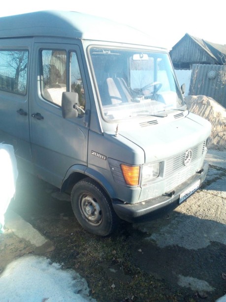 Mercedes-Benz T1 (207D-410D), 1992 г.