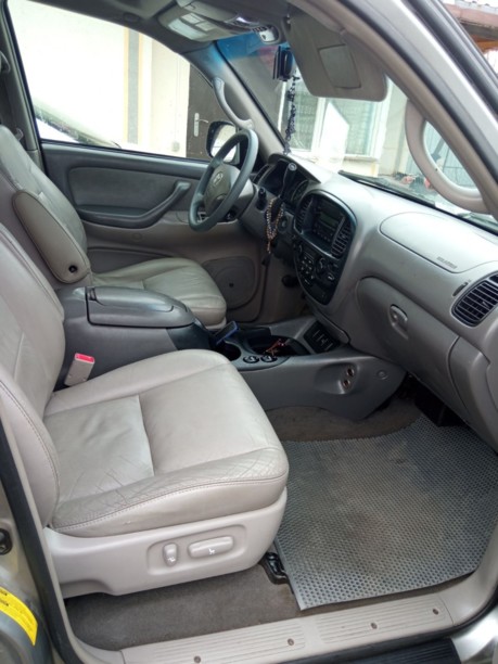 Toyota Sequoia I · Рестайлинг, 7 мест, 2006 г.