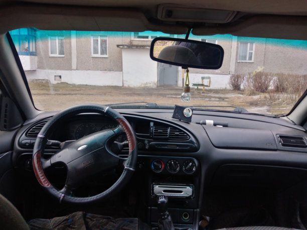 Ford Mondeo II, 1998 г.