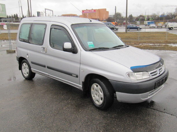 Citroen Berlingo I, 5 мест, 2000 г.