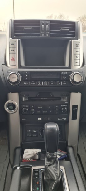 Toyota Land Cruiser Prado J150, 5 мест, 2010 г.