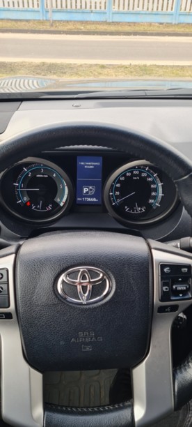 Toyota Land Cruiser Prado J150, 5 мест, 2010 г.
