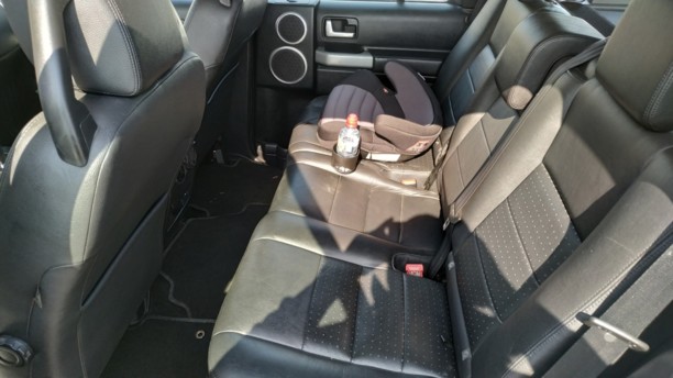 Land Rover Discovery III, 5 мест, 2008 г.