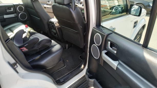 Land Rover Discovery III, 5 мест, 2008 г.