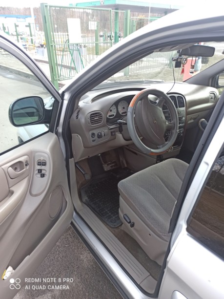 Chrysler Town and Country IV, 7 мест, 2003 г.