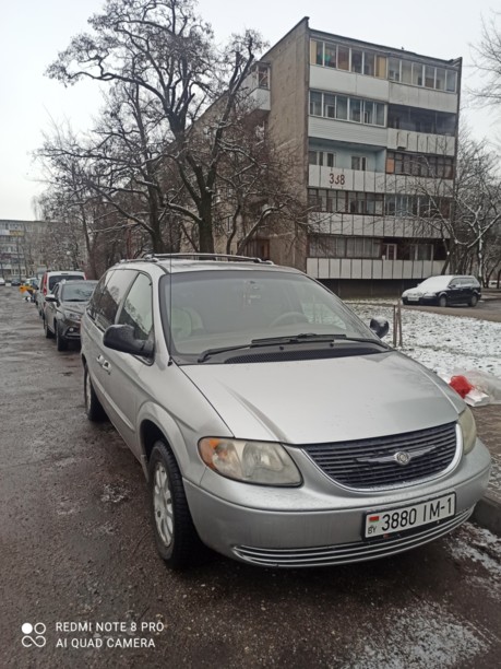 Chrysler Town and Country IV, 7 мест, 2003 г.