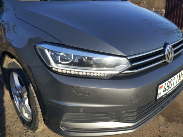 Volkswagen Touran III, 7 мест, 2015 г.