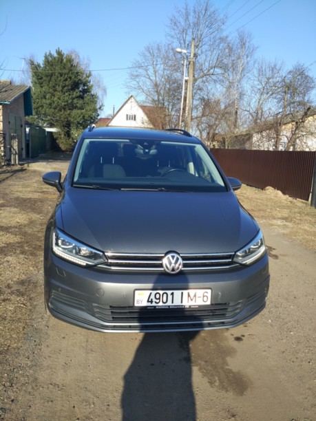 Volkswagen Touran III, 7 мест, 2015 г.