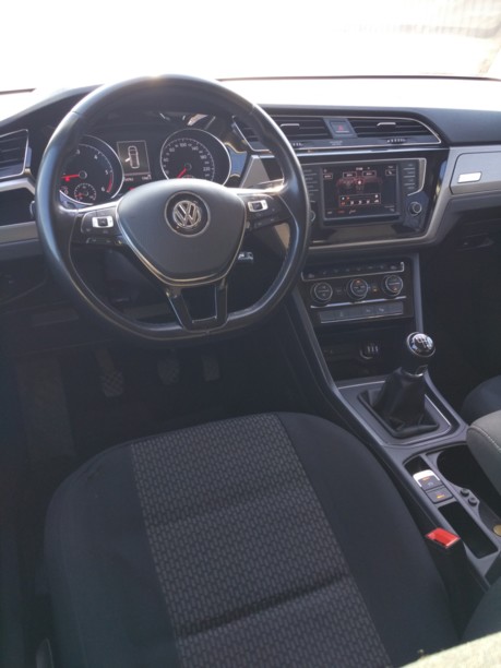 Volkswagen Touran III, 7 мест, 2015 г.
