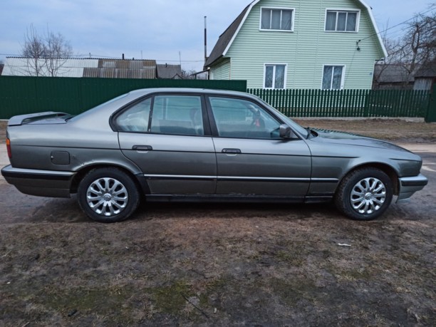 BMW 5 серия E34, 1988 г.
